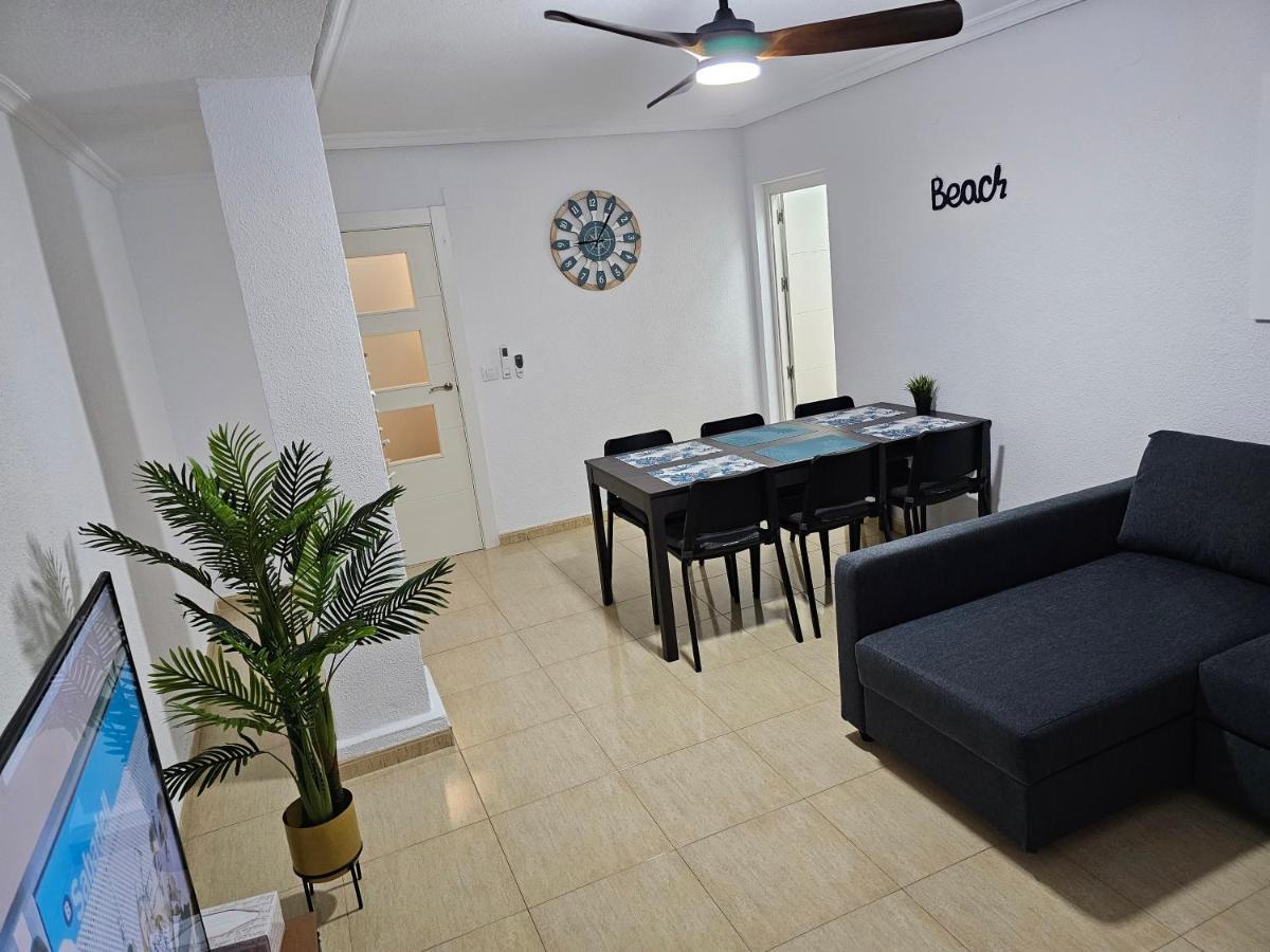 Mimoza Apartamento Torrevieja Exterior foto