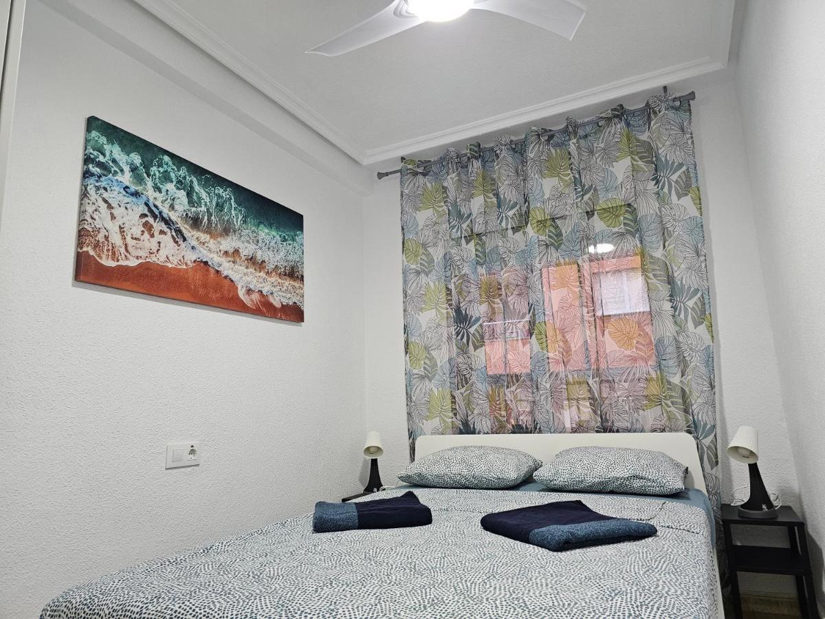 Mimoza Apartamento Torrevieja Exterior foto
